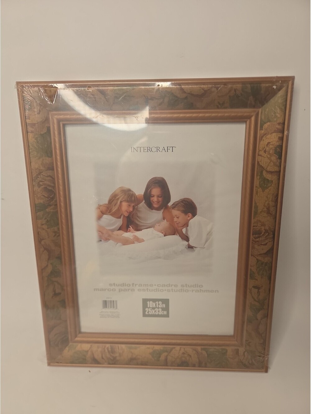 Vintage Intercraft Studio Frame 10x13 Gold Green Floral Pattern Picture Frame...
